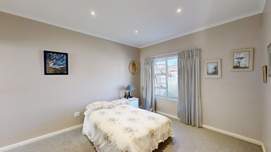 2 Bedroom Property for Sale in Fairview Eastern Cape